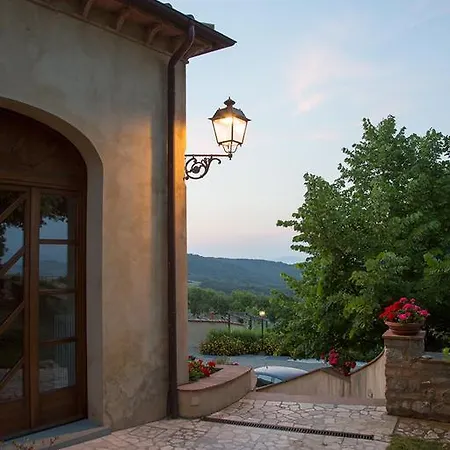 Relais Sensano 3* Pignano